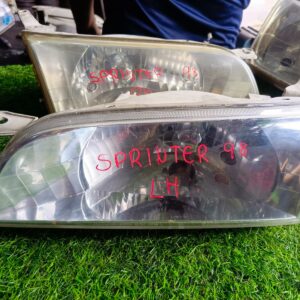 Farol original de Toyota sprinter año 96