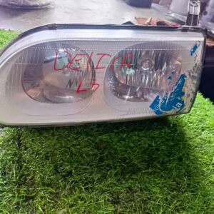 Farol de mitsubisi Delica 97