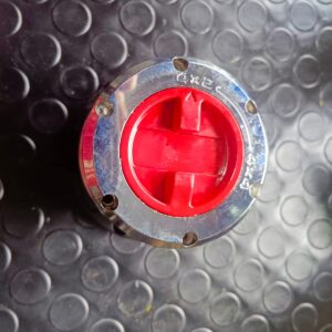 CANDADO DE TOYOTA LAND CRUCER 6X6