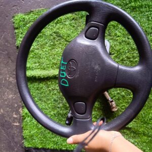 Volante de Toyota Duet