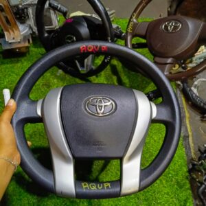 volante de Toyota Aqua 2008
