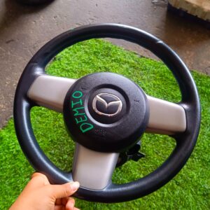 volante completo de Mazda Demio 2008